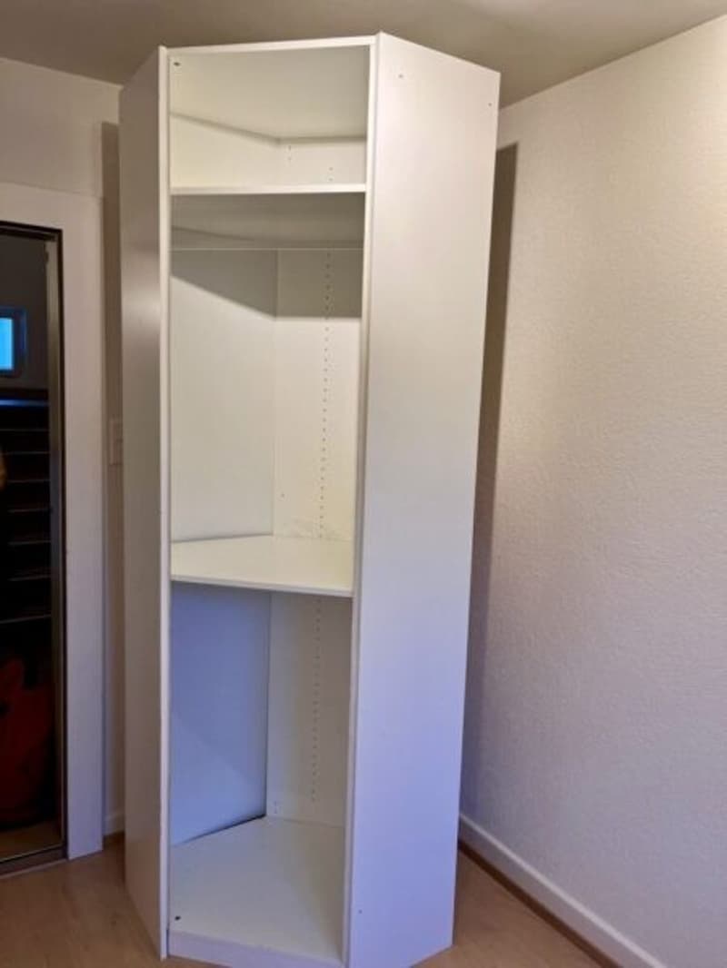 Centrally located apartment (Searching for a female person) (3)