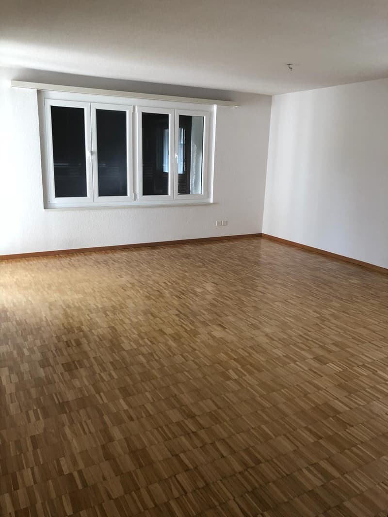 Charmante 3.5-Zimmerwohnung mit Balkon (6)