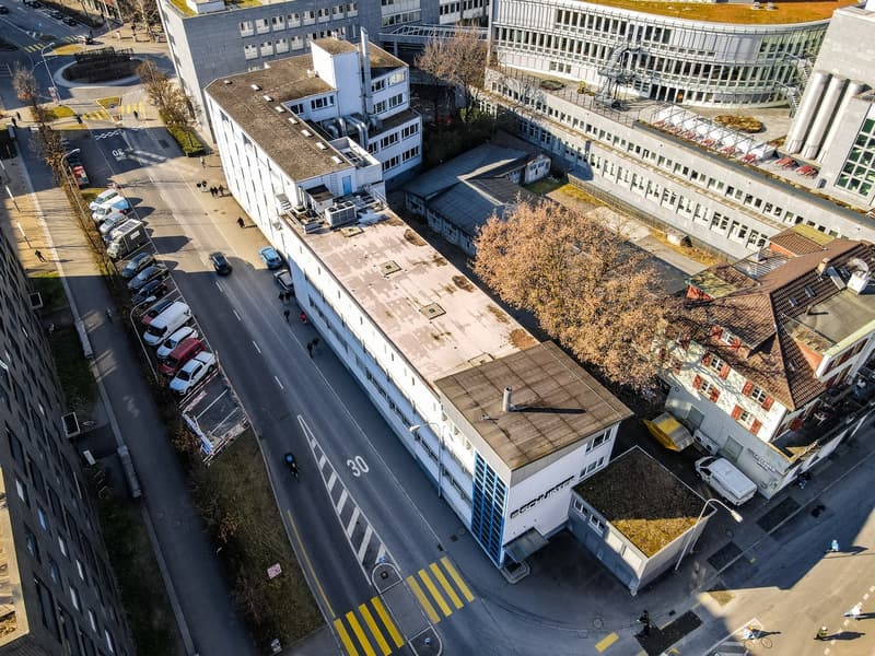 Gewerbe- & Büroflächen an Toplage in Luzern (2)
