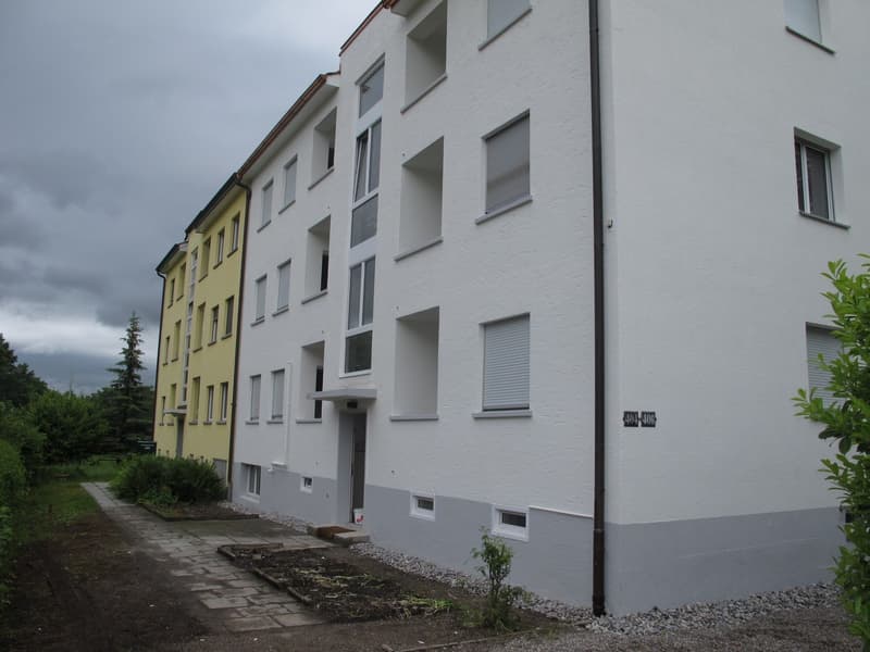 EXKLUSIVE 2.5-ZIMMERWOHNUNG ZU VERMIETEN (1)