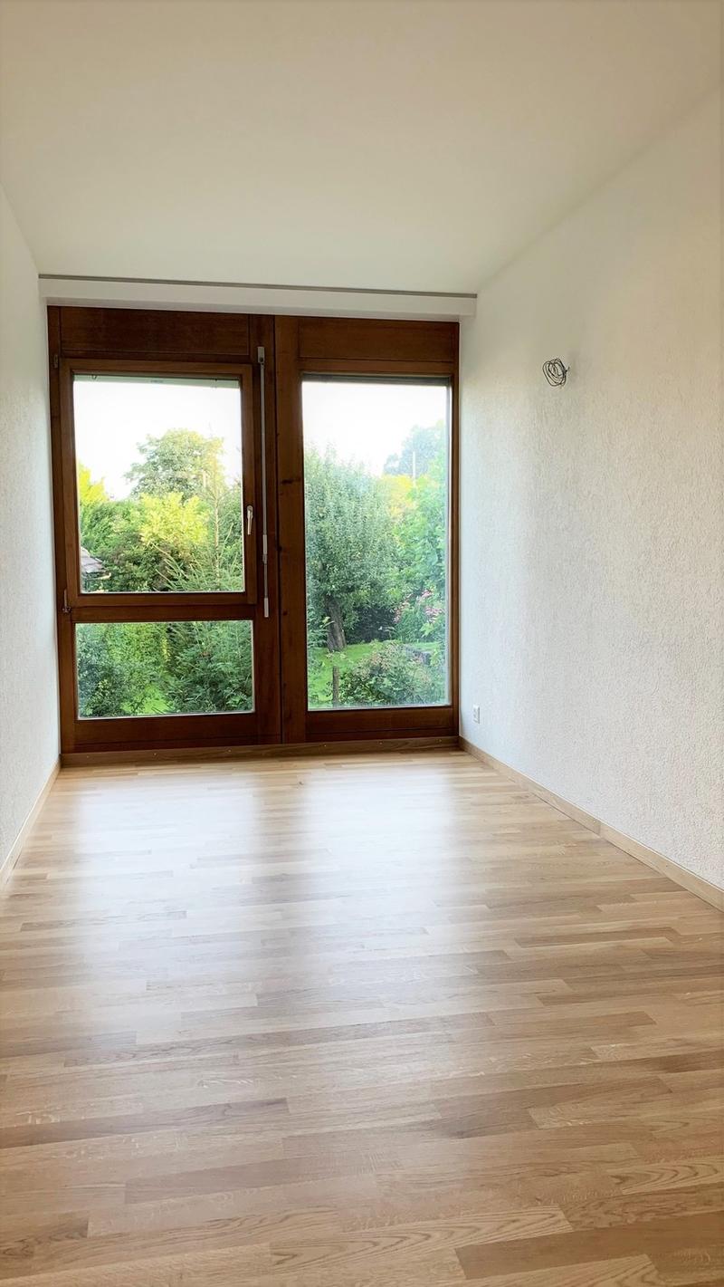 Grosszügige 4.5-Zimmerwohnung mit grossem Balkon und viel Wohnkomfort (9)