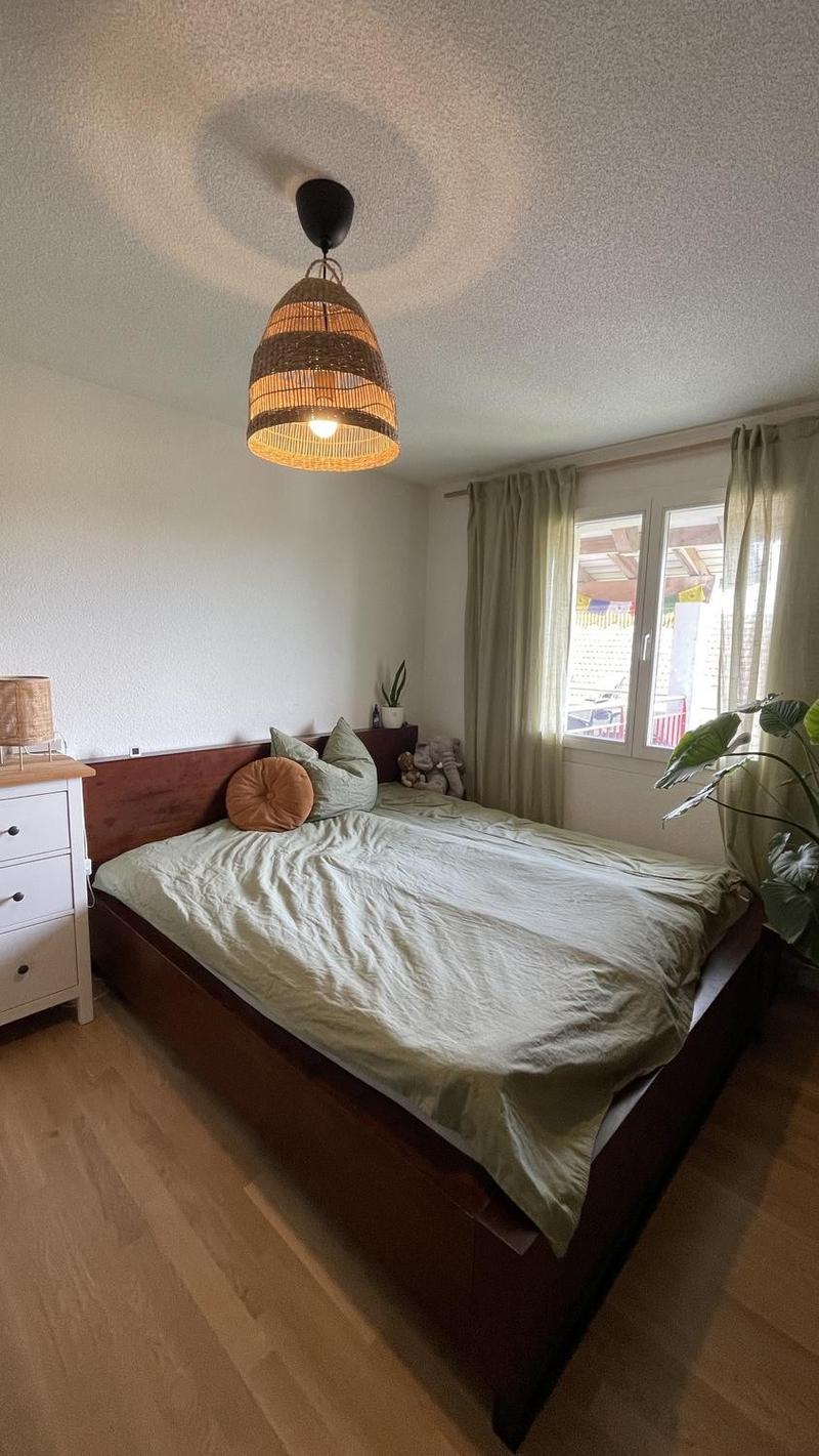 Grosse, lichtdurchflutete Wohnung mit Weitblick in Wettswil am Albis  Voll möbliert befristet für 1 Jahr (5)