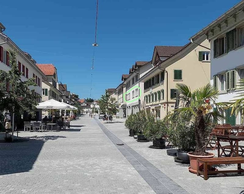 Praxisraum an bester Lage im Herzen von Pfäffikon ZH (3)