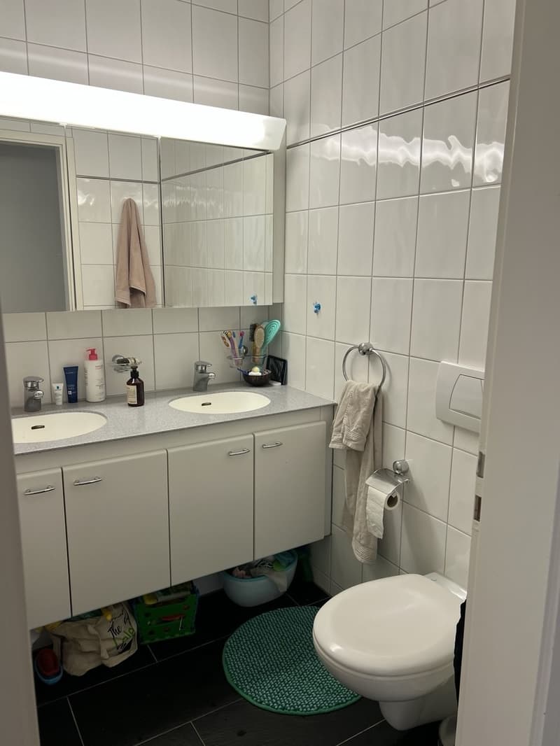 WC2 + Bath