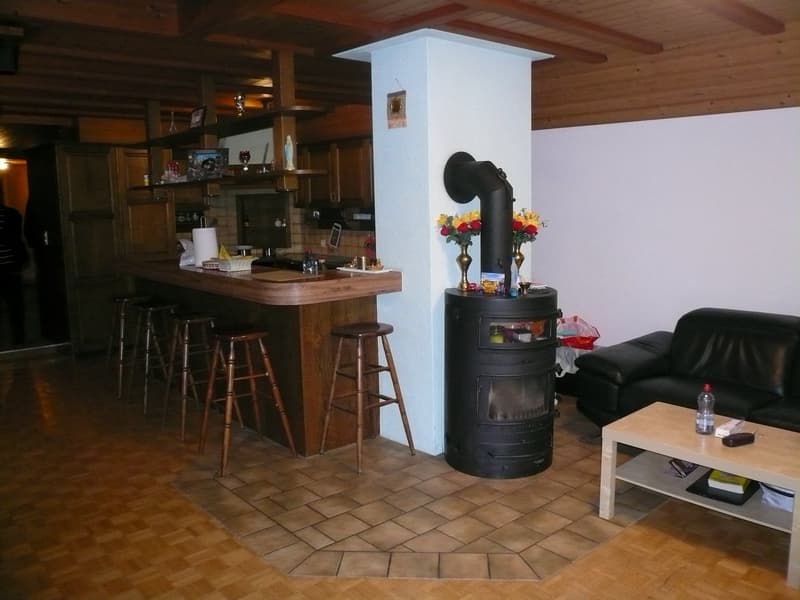 Grosszügiges Mehrfamilienhaus mit 4 Wohnungen in Aarwangen (5)