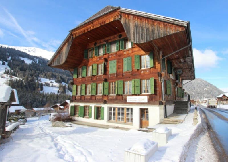 Wohn- & Geschäftshaus mit Bauparzelle 4 Wohnungen / Gewerberäume (4)
