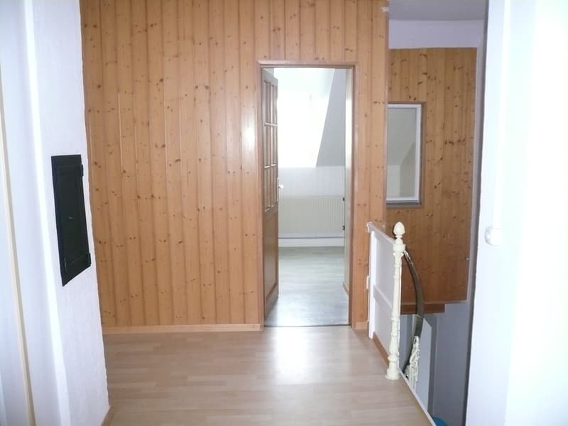Schöne 7.5 Zimmer Maisonettewohnung zu vermieten (12)