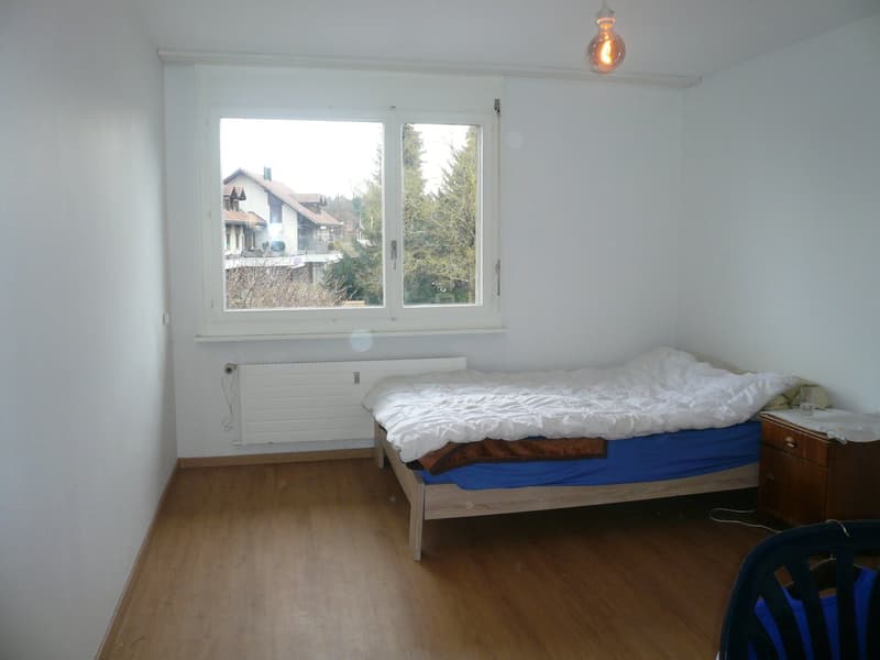 Gemütliche 3.5-Zimmer-Wohnung mit Balkon in Bätterkinden (4)