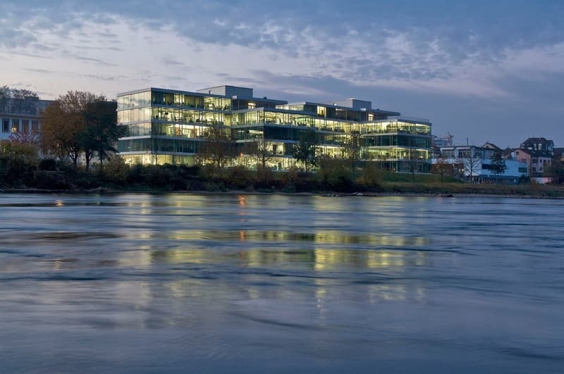 fantastische Büroflächen im Businesspark 1 mit Traumsicht auf den Rhein (1)