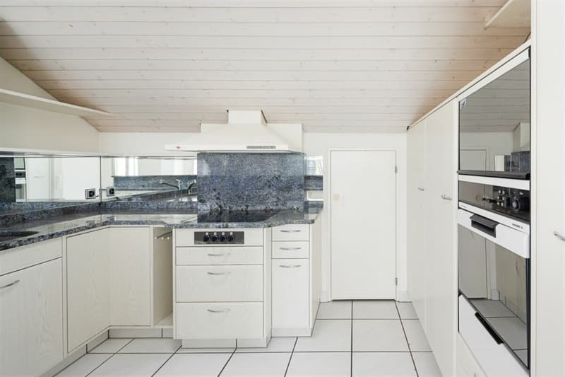 4.5-Zimmer-Maisonette-Wohnung mit Alpensicht und separatem Büro-/Hobbyraum (5)