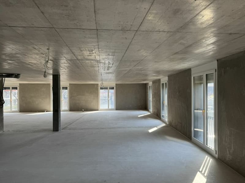 Espace de bureau et de pratique attractif directement à la gare de Buchs-Dällikon (3)