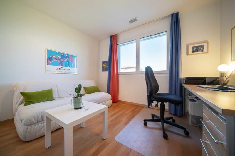 Raum für hohe Ansprüche - 3½ Zimmer, 116 m² Wohnfläche und zwei Sonnenterrassen (5)