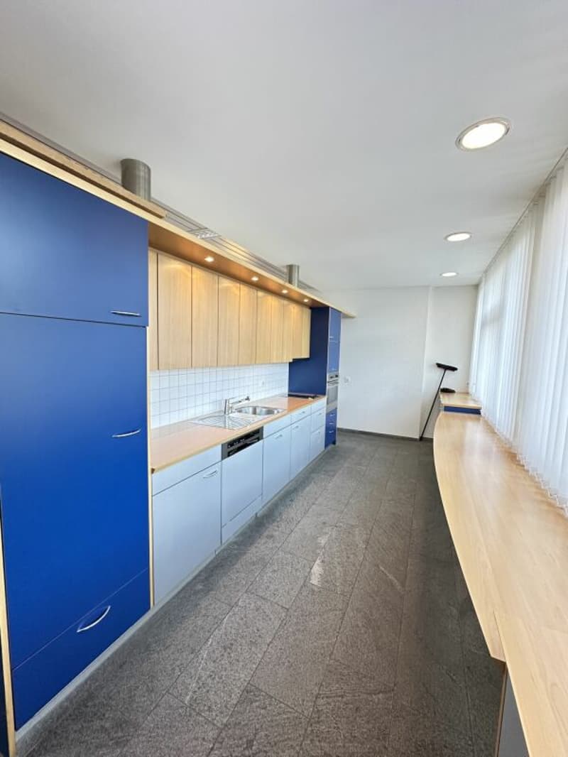 Repräsentative Büroflächen mit Empfang, Sitzungszimmer und Parkplätzen in Villmergen (12)