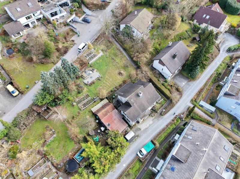 Einfamilienhaus mit Entwicklungspotenzial (3)