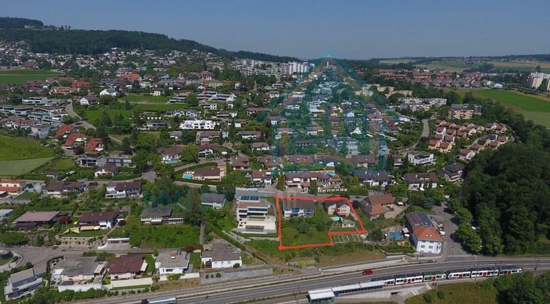 Exklusives Baugrundstück mit vielseitigem Potenzial in Widen AG