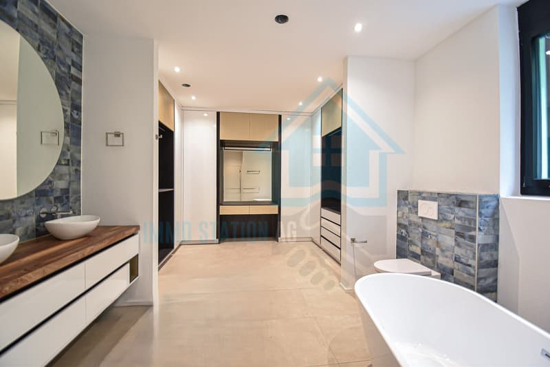 Bad/Dusche/WC/Ankleide