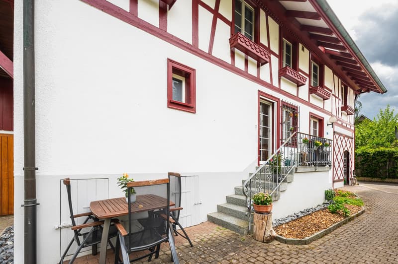 Attraktives Dreifamilienhaus an zentraler Lage (4)