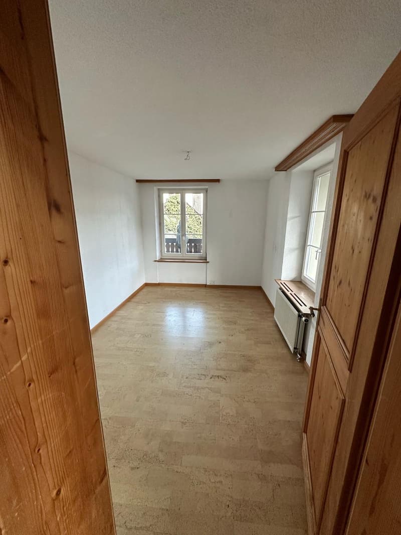 Charmante 4.5-Zimmer-Wohnung in Rüdlingen – ab sofort verfügbar (4)