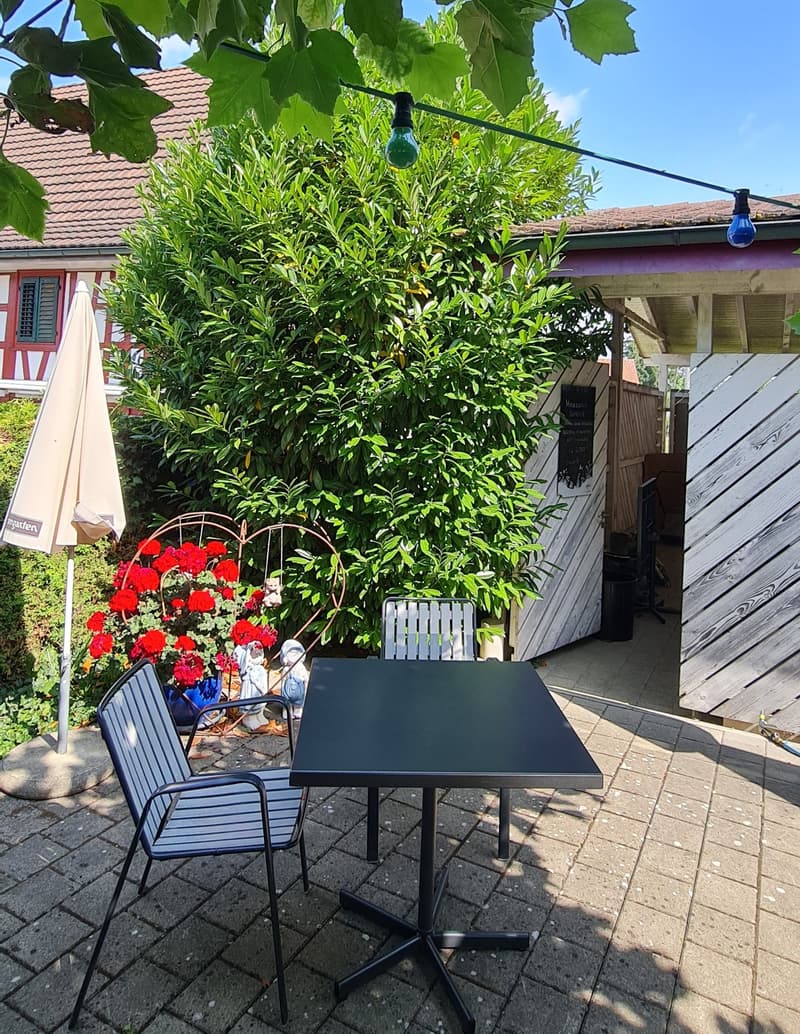 Frisch renoviertes Restaurant mit Geschichte sucht neue Gastgeber (9)