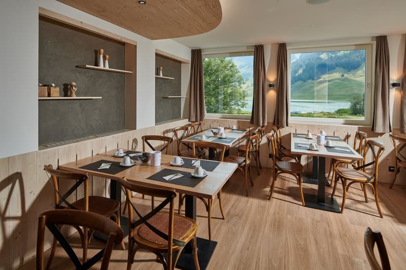 Tradition trifft Erholung – das Hotel Bad Schwarzsee sucht neue Gastgeber:innen! (9)
