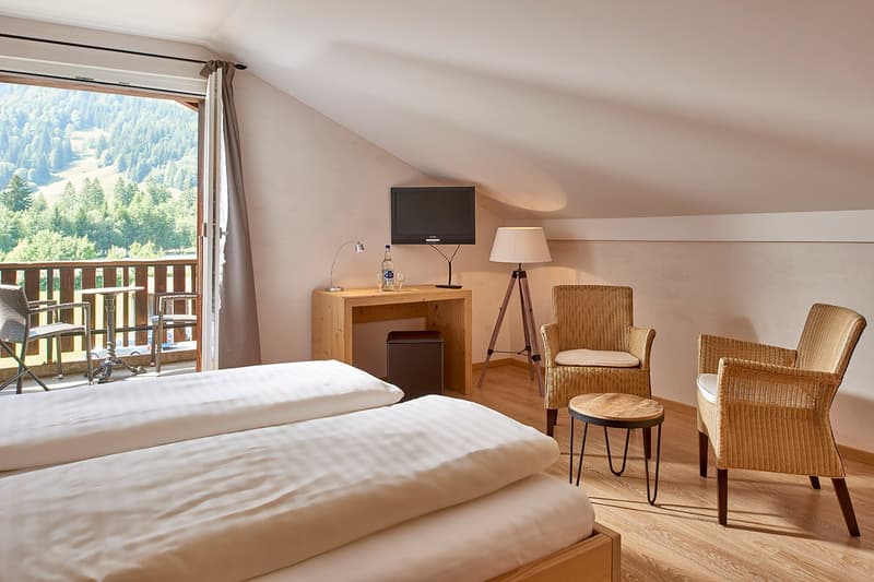 Tradition trifft Erholung – das Hotel Bad Schwarzsee sucht neue Gastgeber:innen! (4)