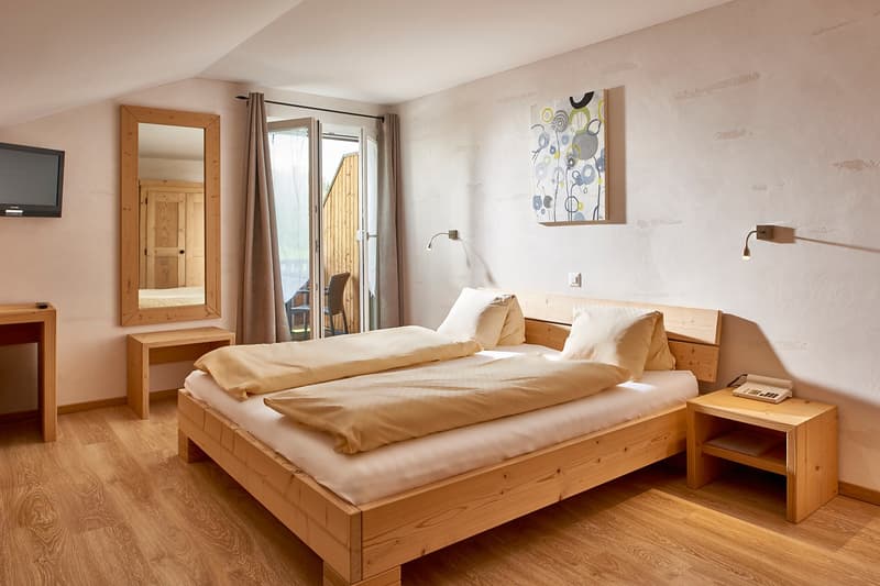 Tradition trifft Erholung – das Hotel Bad Schwarzsee sucht neue Gastgeber:innen! (5)