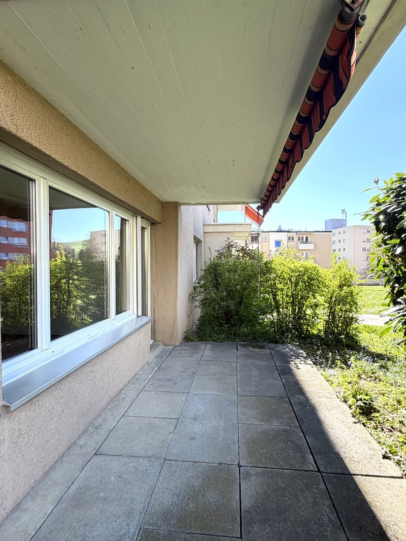 Ab sofort 2½-Zimmer Wohnung mit Gartensitzplatz zum vermieten (7)