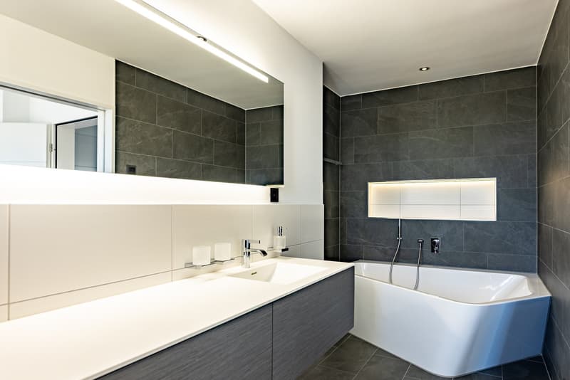 Exklusive 3.5-Zimmer-Attikawohnung mit Seenähe in Uetikon am See (6)