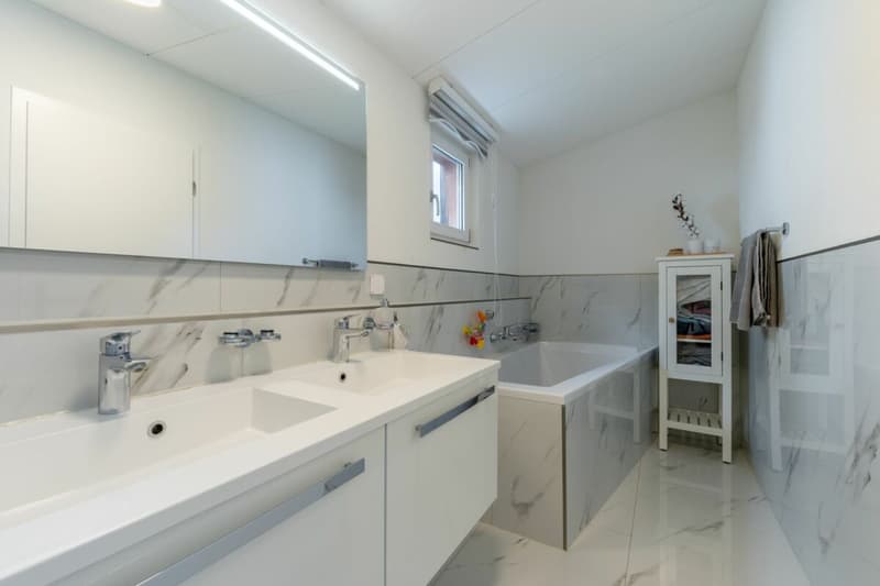 Investissement à rendement élevé avec 4,8% - sécurisez ces deux belles maisons dès aujourd'hui! (9)