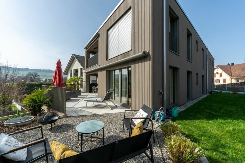 Spazio abitativo - Appartamento esclusivo di 3,5 locali in una posizione ottimale a Bünzen! (14)