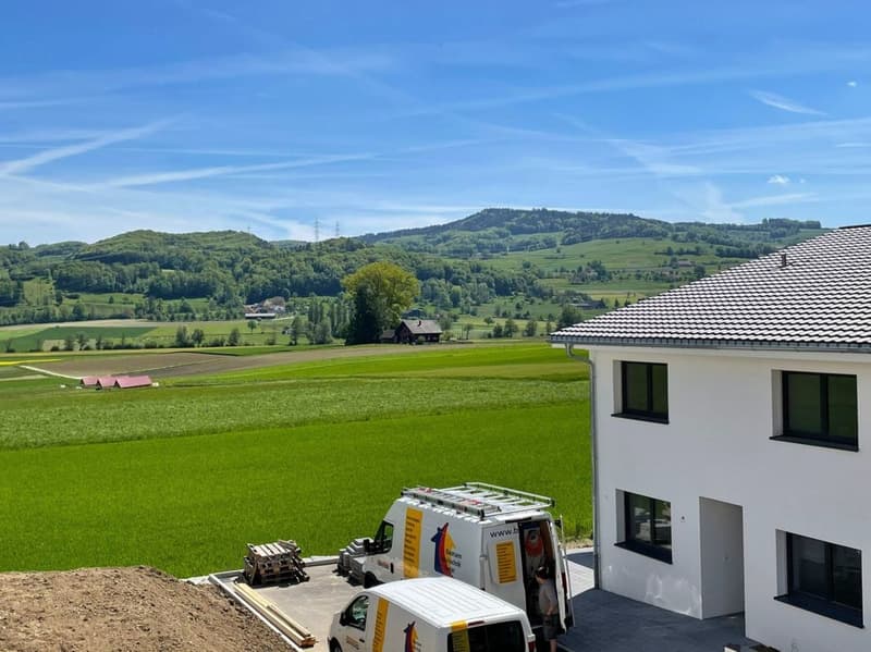 1. Nettomiete geschenkt! Exklusive 3½-Zimmer-Gartenwohnung an bester Lage in Reitnau! (9)