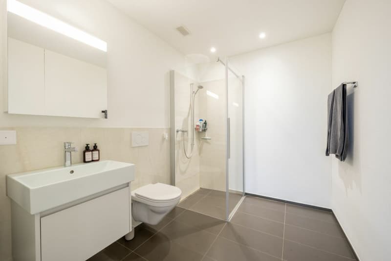 Wohn(T)raum - Exklusive 2½-Zimmer-Wohnung an bester Lage in Oftringen! (8)