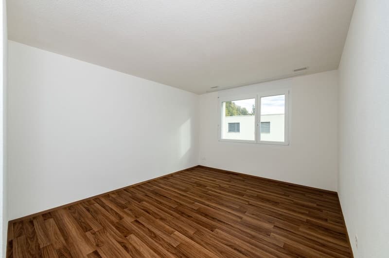Sehr grosszügige 3.5 Zi-Wohnung 106 m2 an sonniger Lage (13)