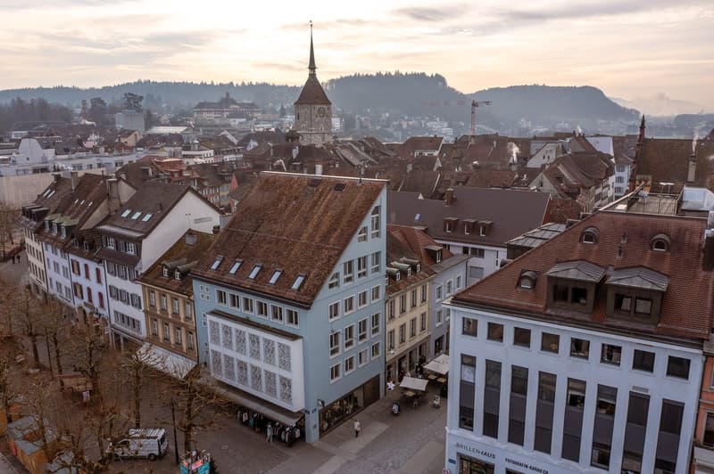 Moderne und hochwertige 3.5 Zi-Altstadtwohnung (1)