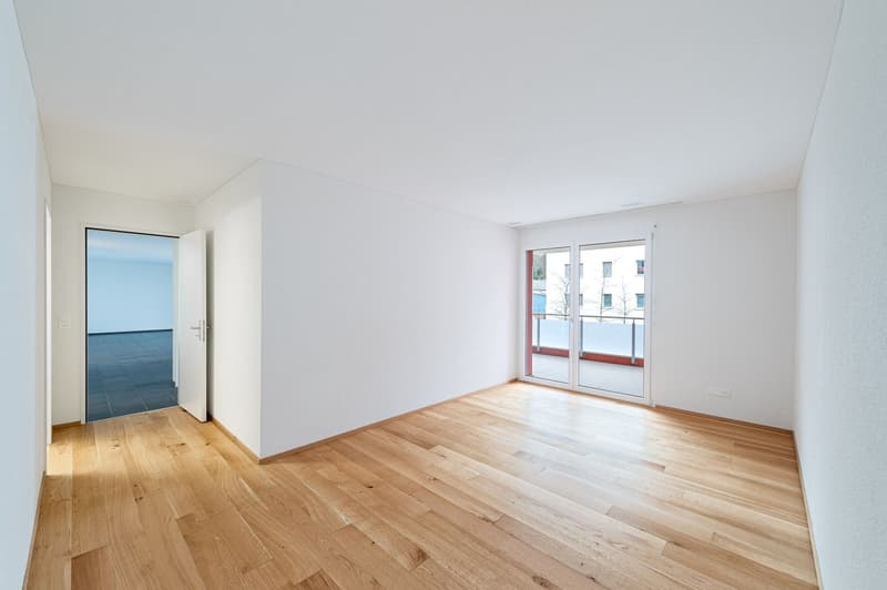 Neuwertige 3.5 Zi-Wohnung an ruhiger Lage 101m2 nähe Wald und Spital (10)