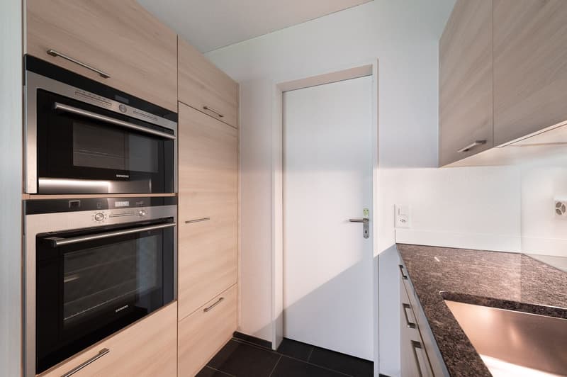 Hochwertige 2.5 Zi-Wohnung 59m2 (5)