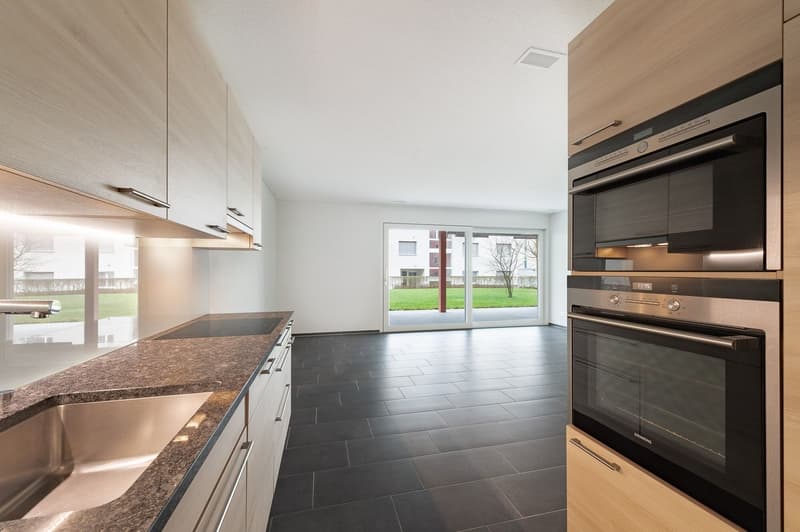 Hochwertige 2.5 Zi-Wohnung 59m2 (4)