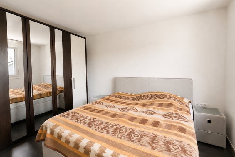 Grosszügige 4.5-Zimmer-Eigentumswohnung mit verglastem Balkon in Reinach AG (10)