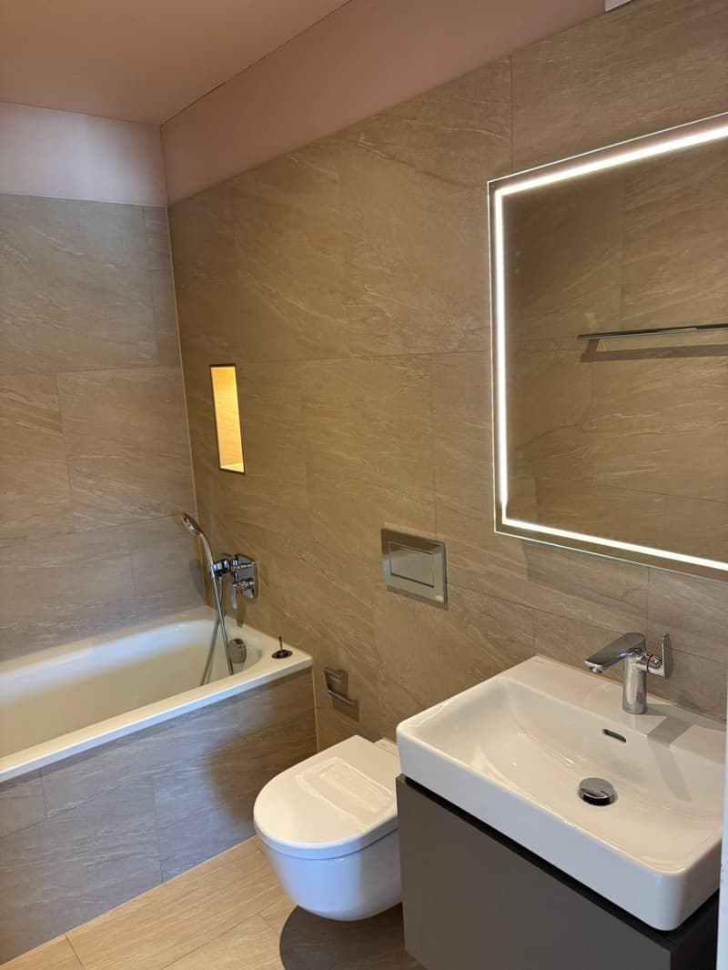 Bad / Badewanne