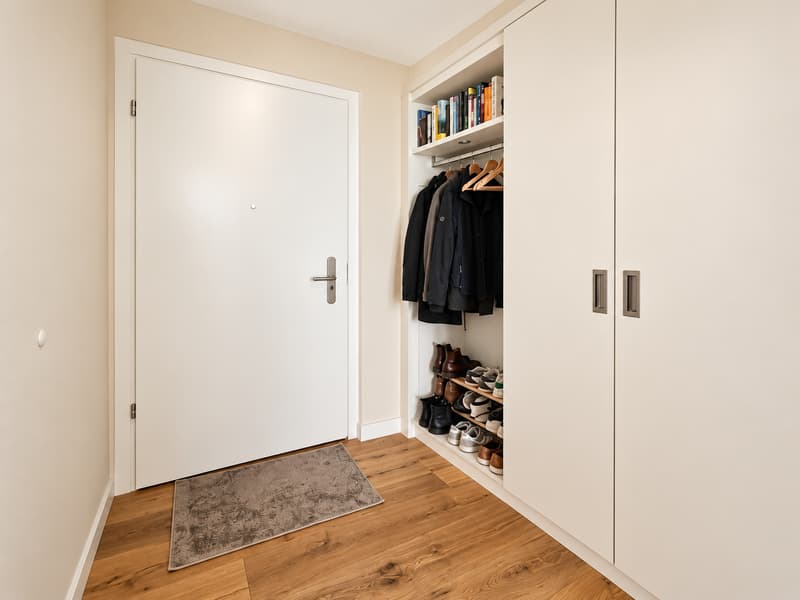 2.5-Zimmerwohnung mit Balkon, gemeinsamer Dachterrasse und Lounge (4)