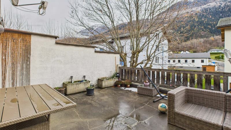 Appartamento a Maisonnette di 5,5 Locali su Tre Piani ad Agarn (5)