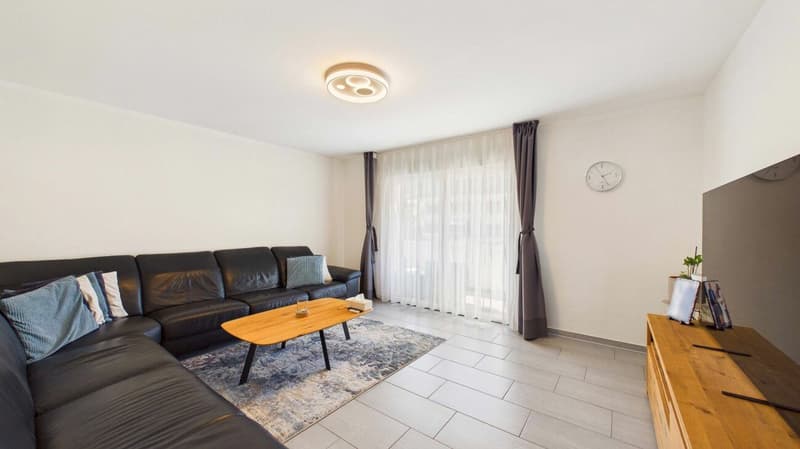 Komfortable 4.5-Zimmer-Wohnung mit praktischer Raumaufteilung (4)