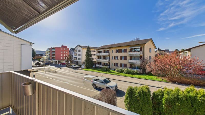 Gemütliche 3.5-Zimmer-Wohnung an zentraler Lage in Wettingen (10)