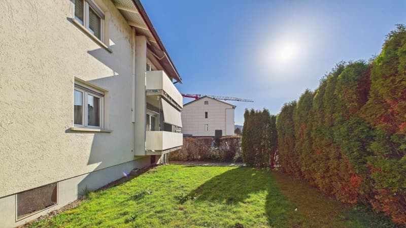 Gemütliche 3.5-Zimmer-Wohnung an zentraler Lage in Wettingen (2)