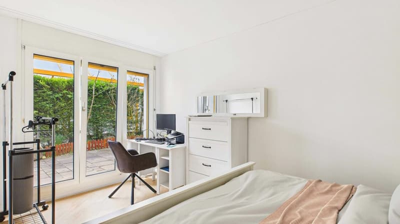 Attraktives Renditeobjekt in Dietikon - sanierte 3.5-Zimmer-Wohnung mit Atelier (9)