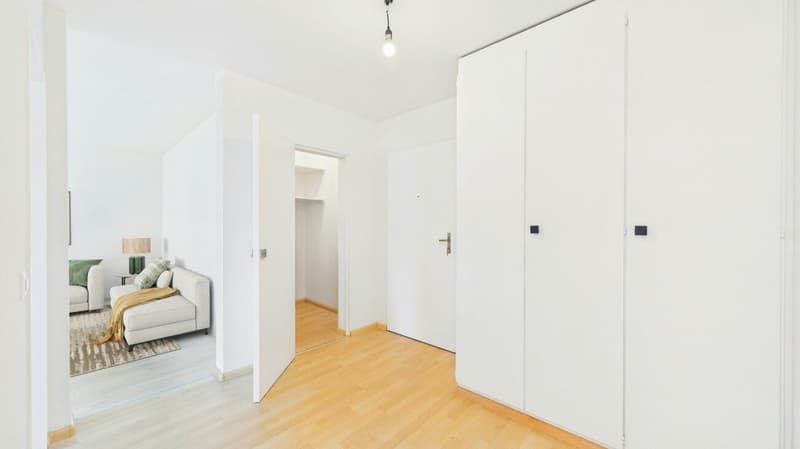 Helle 4-Zimmer-Wohnung an zentraler Lage in Wettingen (6)