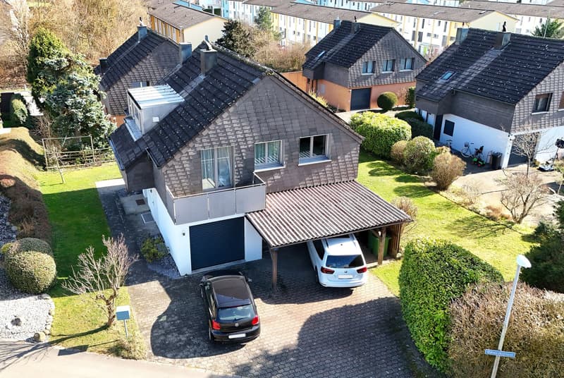 Charmantes 5.5-Zimmer-Einfamilienhaus in ruhiger Lage von Niederhasli (11)