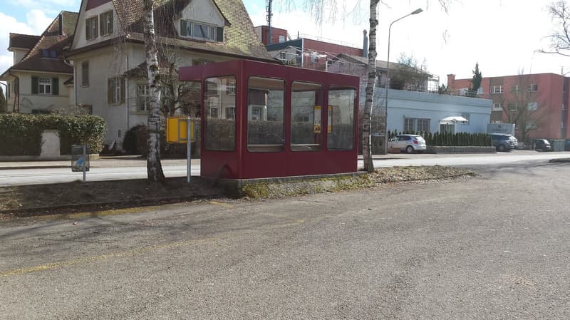 Parkplatz auf der Breite (3)