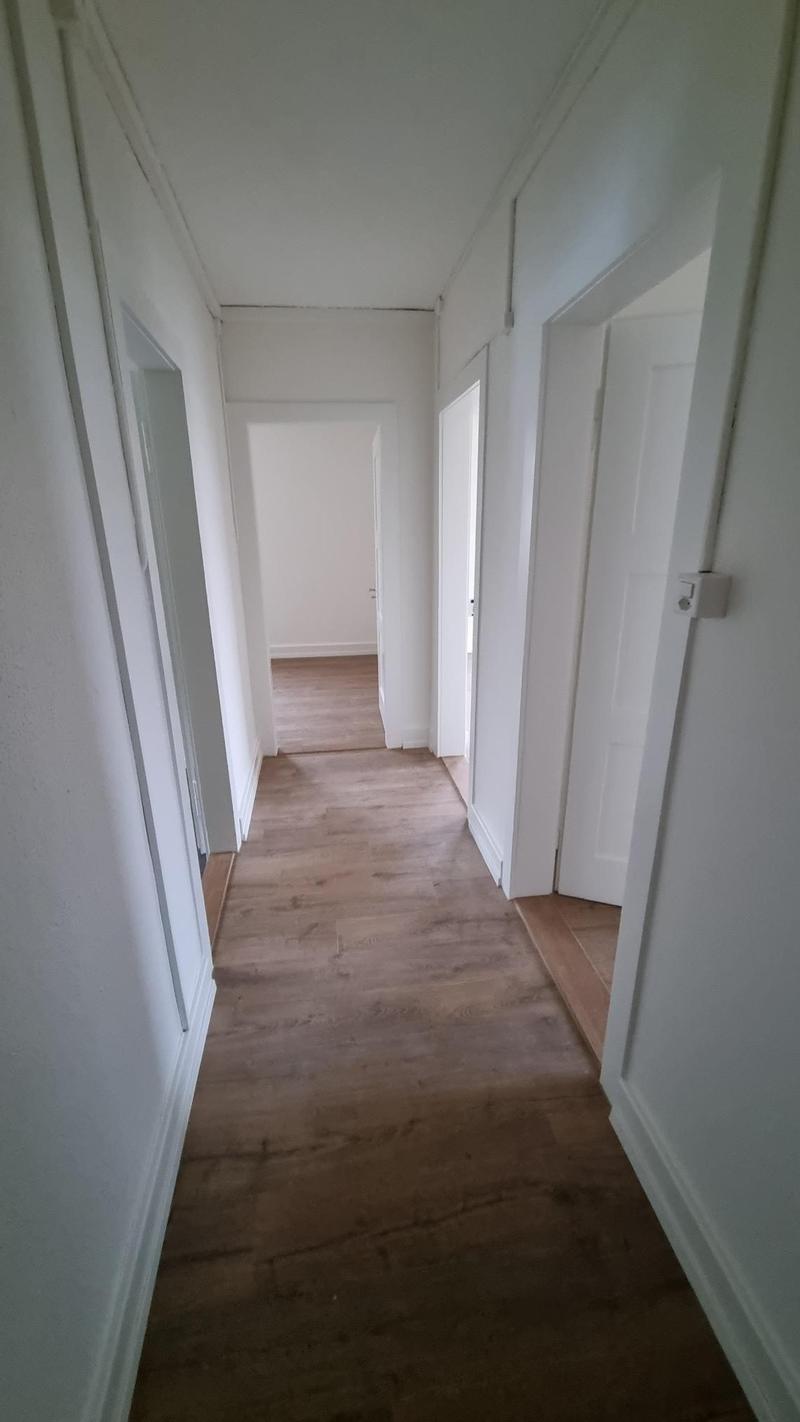 Nachmieter gesucht per 01.12.2026 für helle 3-Zimmer-Wohnung (6)