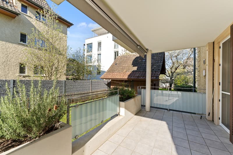 Sonniger Balkon